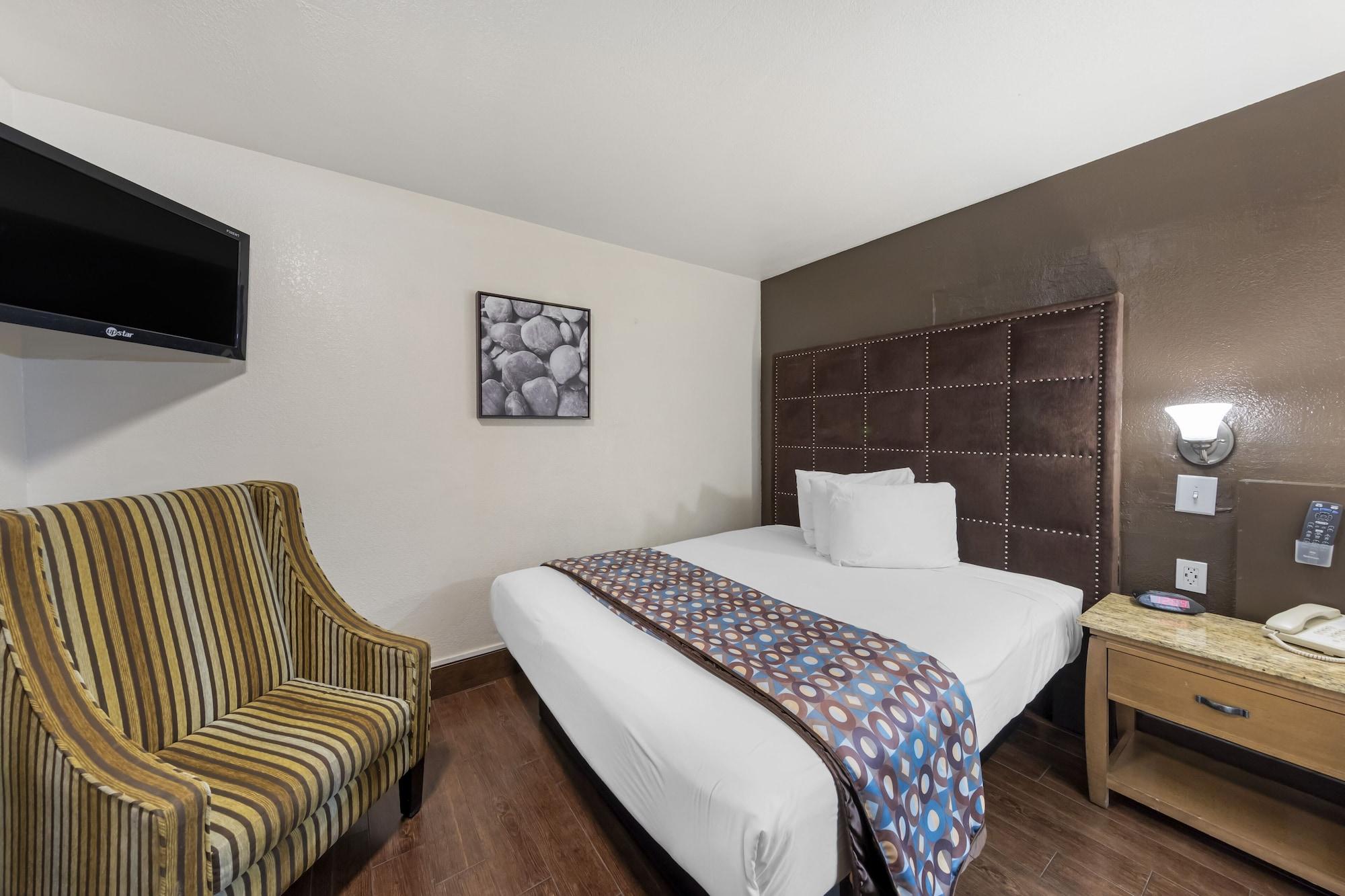 Anaheim Discovery Inn And Suites Zewnętrze zdjęcie